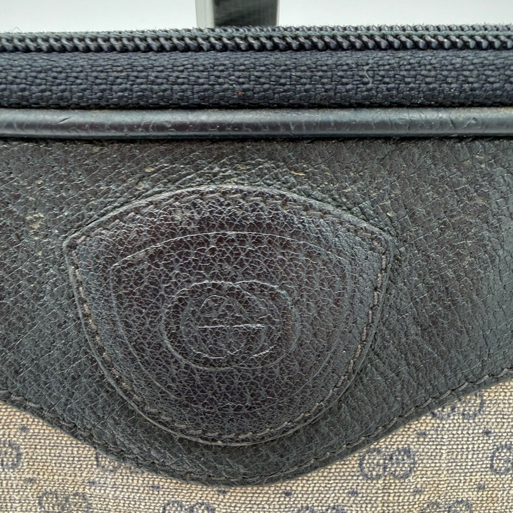 Gucci Gray Monogram Crossbody with Navy Trim - Picture 11 of 13